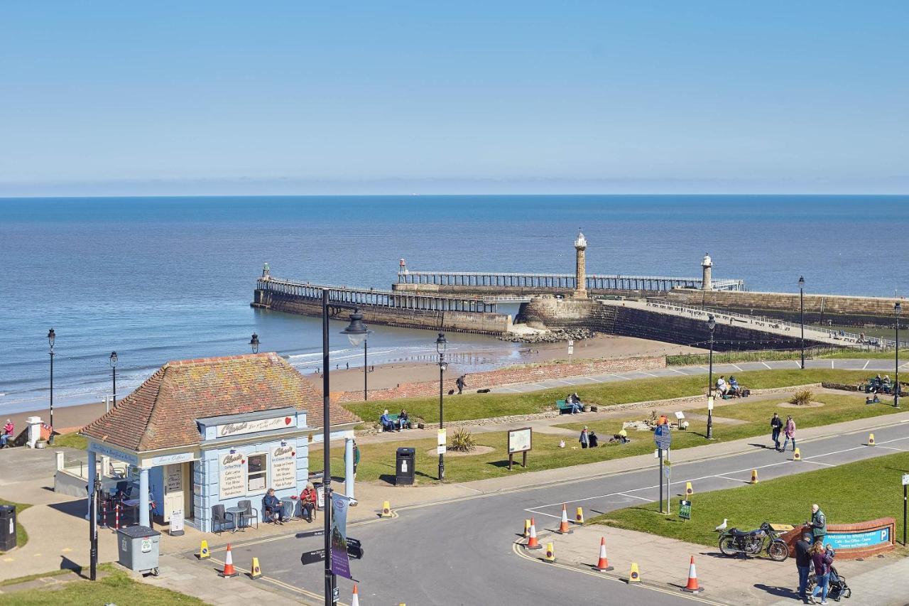 Host & Stay - The Waves Whitby Exterior foto